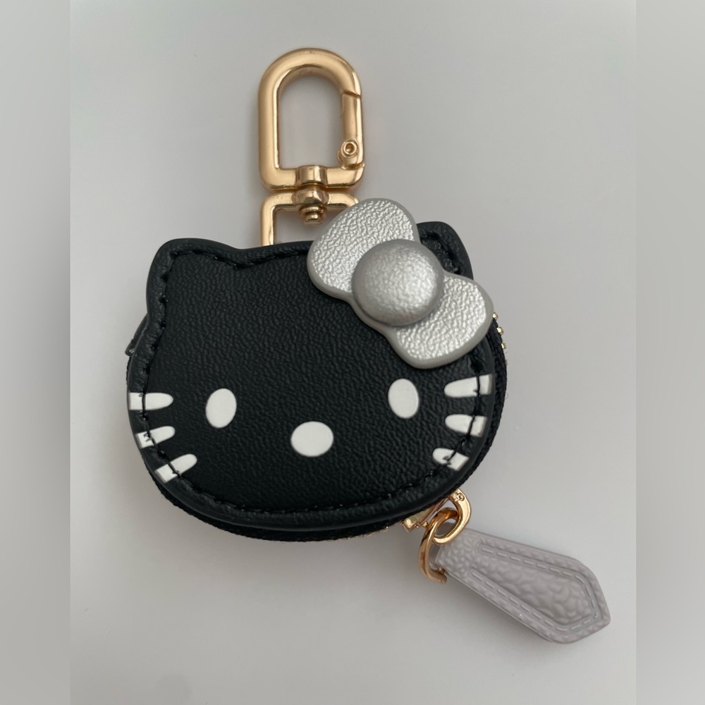 Black Hello Kitty Coin Purse with Silver Bow